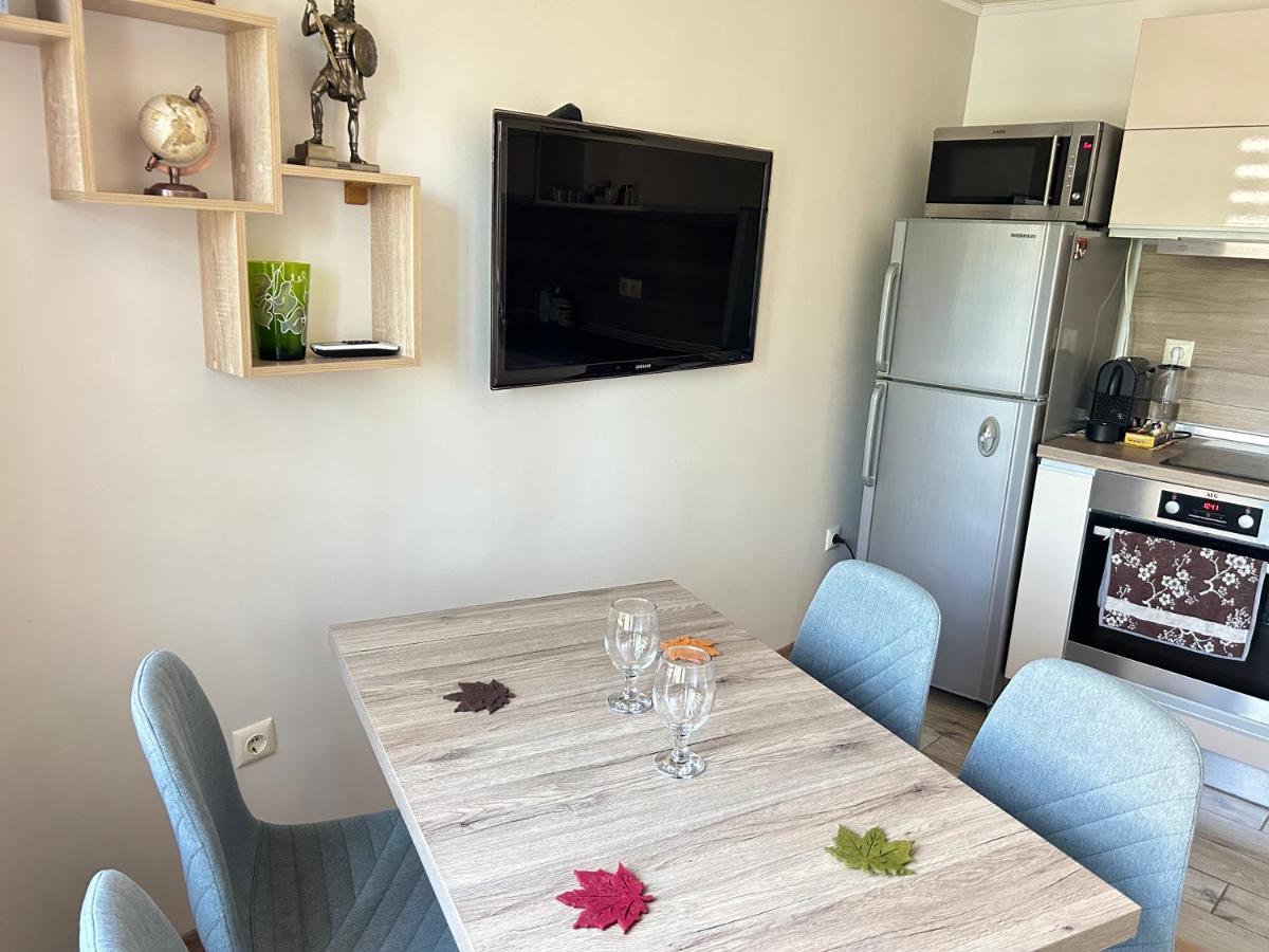Apartament Deluxe Karina-Free Parking Burgas Ngoại thất bức ảnh